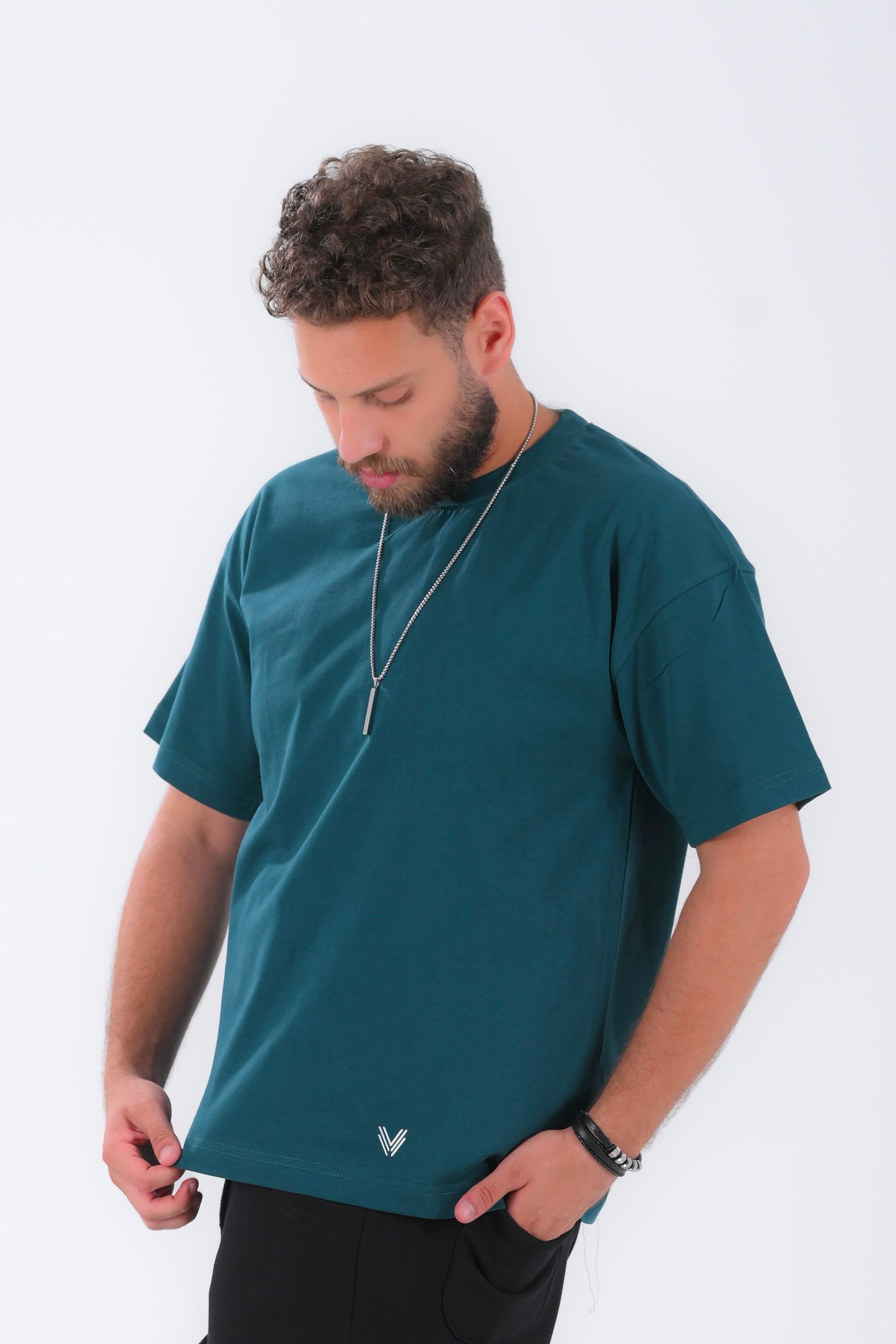 VELLO Oversized T-Shirt